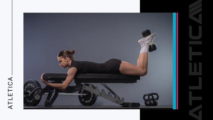 Hantelbank Ganzkörpertraining: Traumkörper zum Greifen nah | ATLETICA