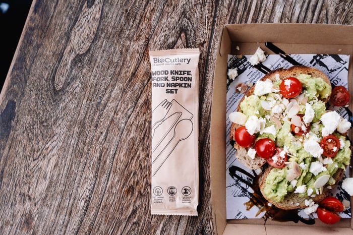 Wooden Cutlery: Our Planet-Friendly Choice