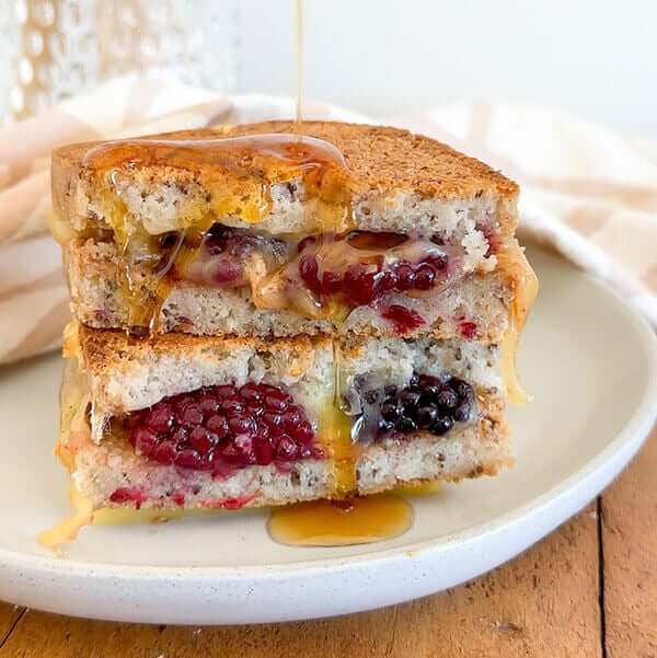 Grilled Peanut Butter, Cheese & Blackberry Sandwich