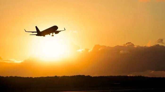 Airport Equipment Tracking at PHL and PNE