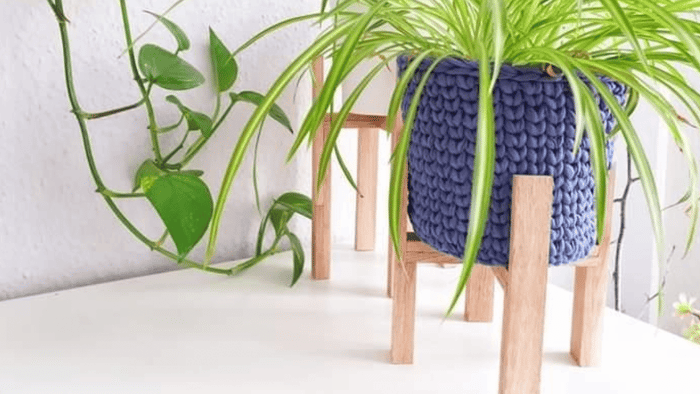 Easy-Sticks Bastel-Anleitung Blumentopf-Ständer