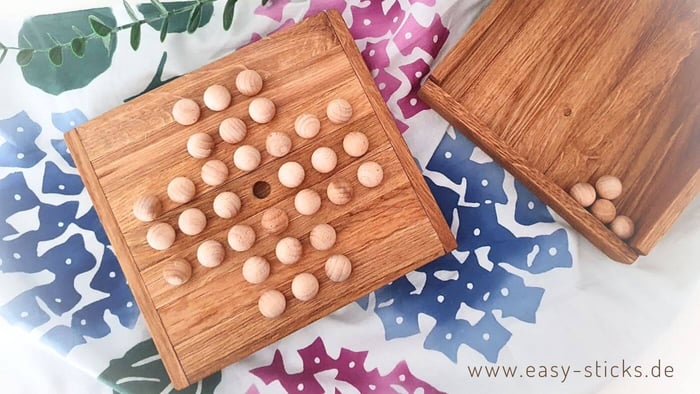 Solitaire aus Holzklötzchen basteln