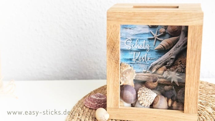 Schatzkiste, Spardose mit Bastelklötzchen selber bauen