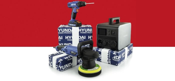 Practical Christmas presents for car enthusiasts and adventurers