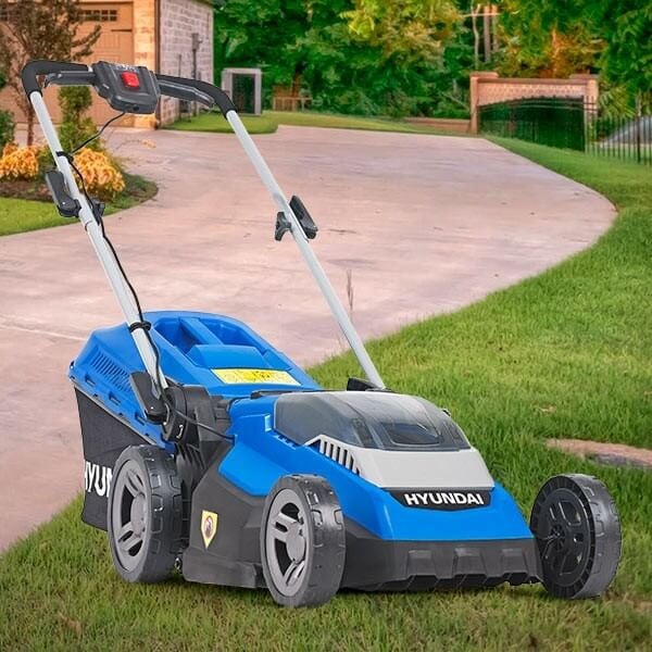 Lawn Mower Buying Guide: Petrol vs Cordless vs Electric