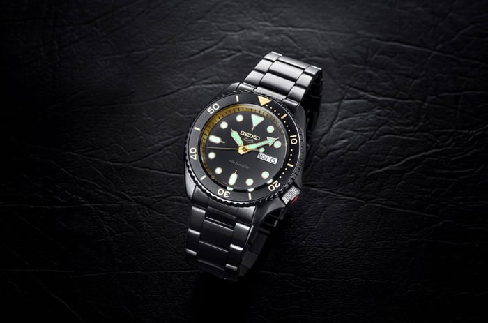 Take A Victory Lap With Seiko 5 Supercars 2022