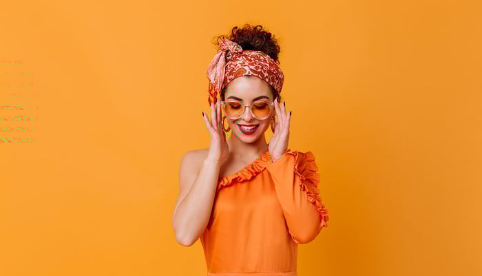 Style Report: How To Accessorise An Orange Dress