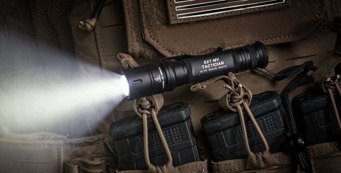 SUREFIRE E2T-MV TACTICIAN REVIEW ON SPOTTER UP