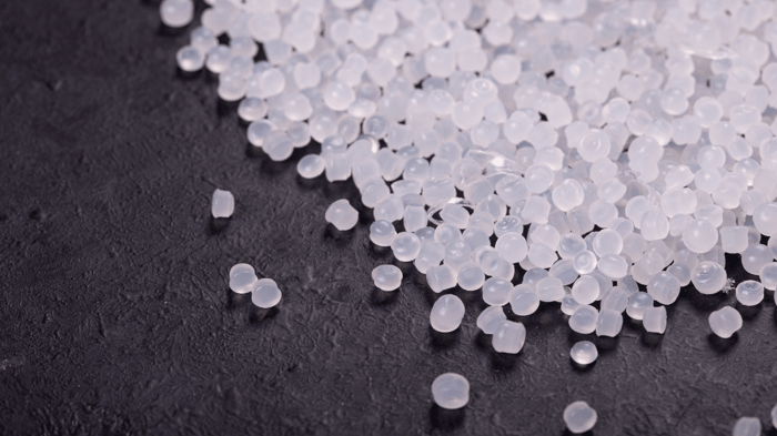 Naturkosmetik ohne Mikroplastik