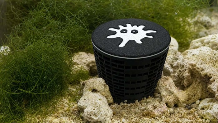Copepod breeding shelter, the Reefphyto PodHide, in a reef tank refugium with chaeto macroalgae