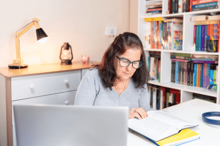 The Best Online Learning Strategies for Adult Learners