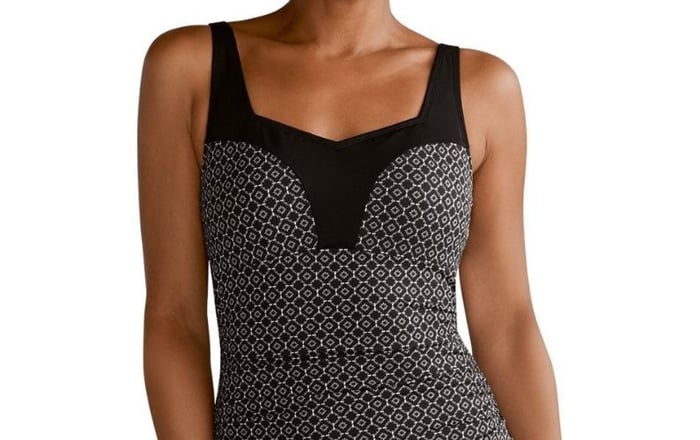 Your Guide to Shopping for Mastectomy Swimsuits