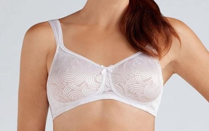 What Is a Mastectomy Bra? (And Why Do I Need One?)