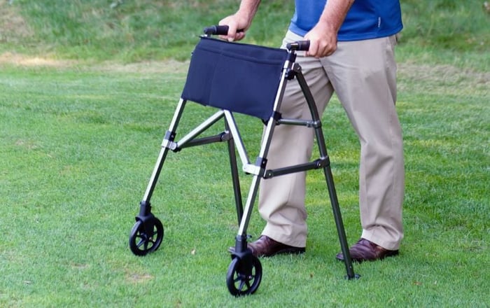 How to Stay Active This Summer With Mobility Aids