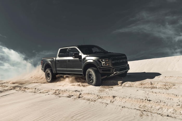 What are my lift kit choices? Body lifts & suspension lifts from 2-10