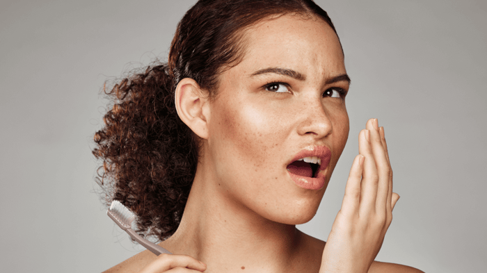 Causes of Bad Breath When you Floss: Effective Solutions