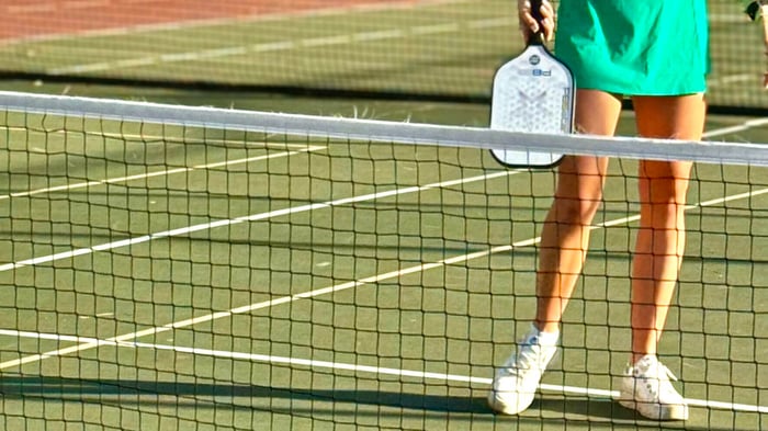 Can you hit overhand in pickleball