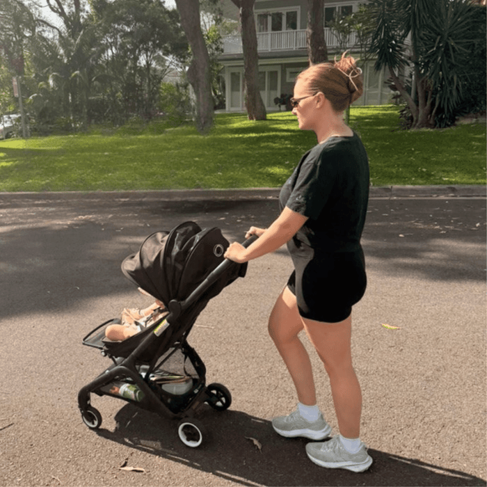THE MISSING PIECE OF POSTPARTUM RECOVERY: WHY
SEEING A WOMEN'S HEALTH PHYSIO MATTERS