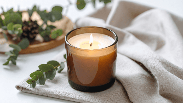 Hot Throw vs Cold Throw: Candle Scent Explained
