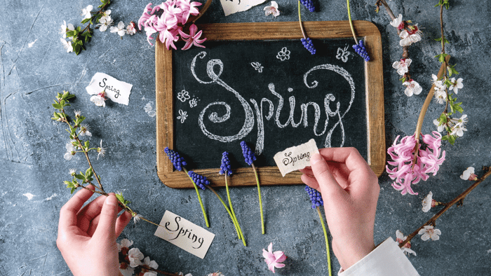 How to Use Seasonal Storytelling to Sell Spring Scents