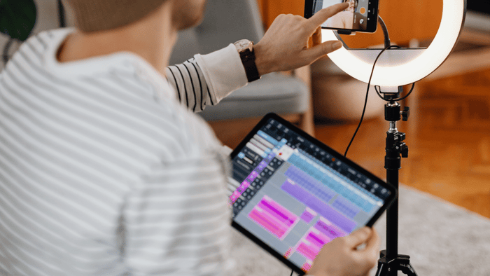 Lighting and Sound Tips for Small Business Videos