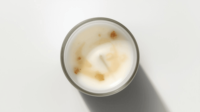 Why Does Fragrance Oil Discolour Wax?