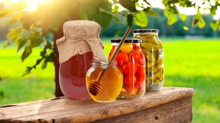 Selecting the Perfect Glass Jars and Bottles:  Volume and Weight