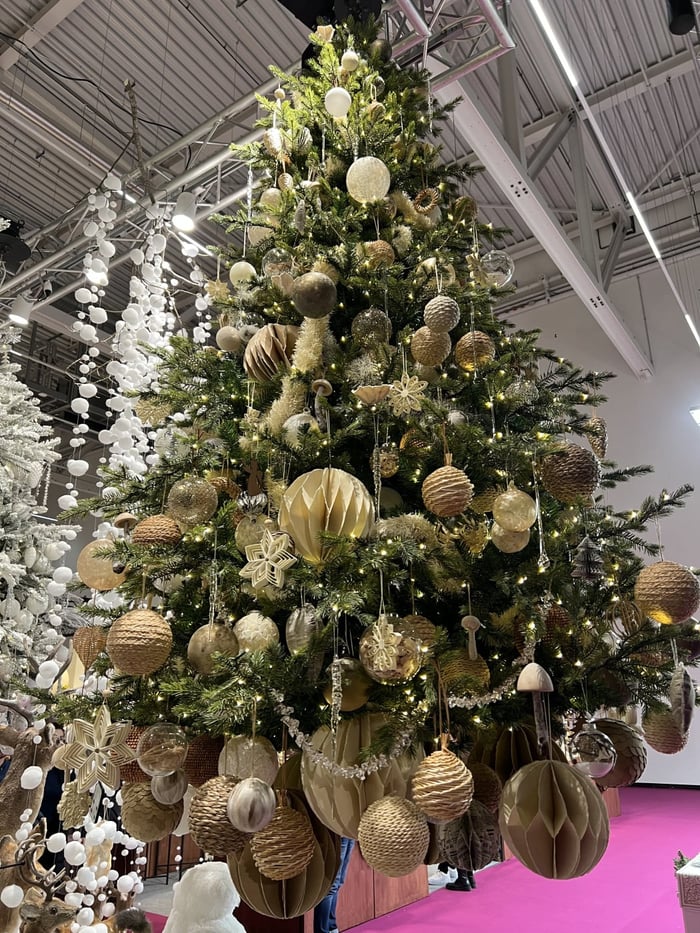 Top 10 Christmas Decor Trends for 2024