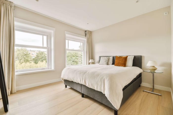 light hardwood flooring ideas in West Chester, OH