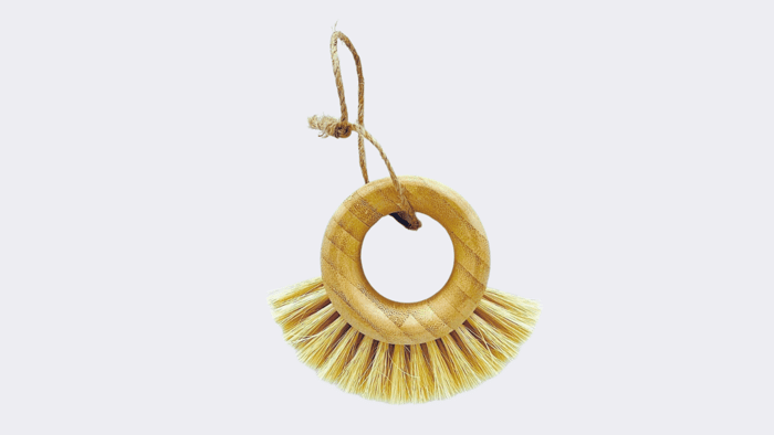 The 8 Best Sustainable Kitchen Brushes