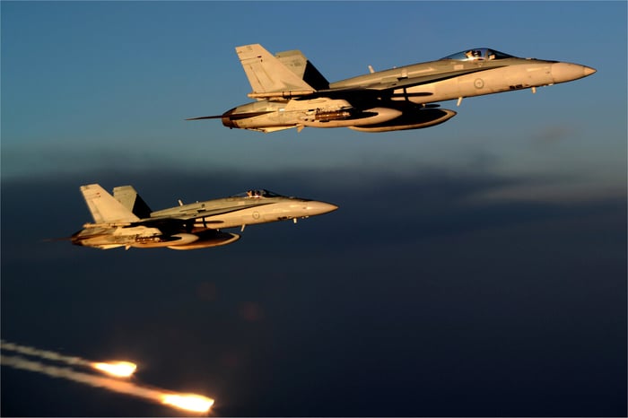 Saying goodbye. The final flight of the F/A-18 