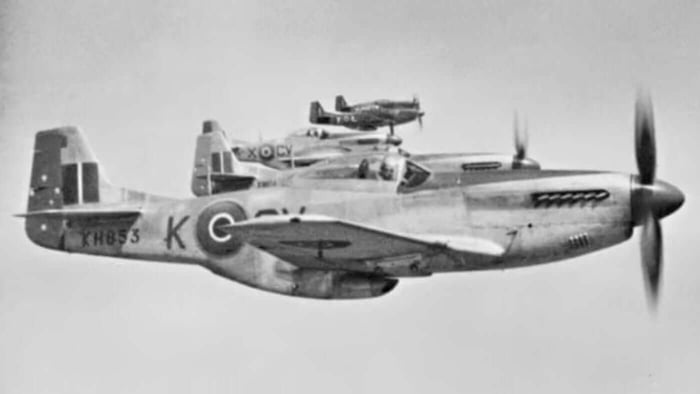 Aussie Military Flashback: May