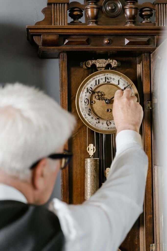The Caregiver Guide – Time Perception and the Elderly