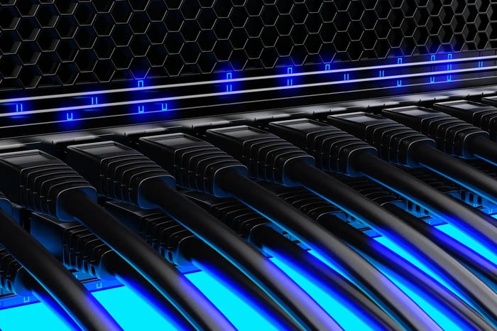 Managed vs Unmanaged Switch: How to Choose the Right One
