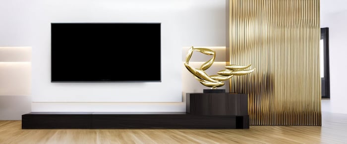 How to Choose Modern Sculptures That Fit Your Aesthetic