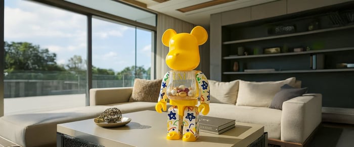 The Charm of Colour: Vibrant Resin Sculptures to Brighten Any Space