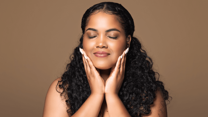 Building a Feminine Self-Care Routine