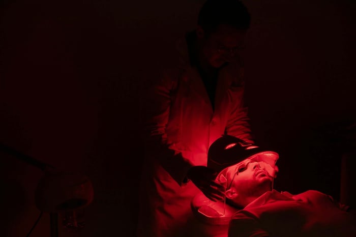 10 Ways Red Light Therapy Helps You Get Better Sleep, Skin, and Sex