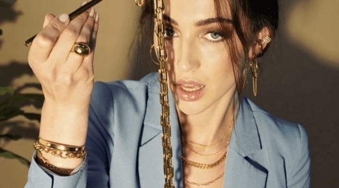 The Ultimate Guide to Styling Clover Jewelry: Why It’s Trending
