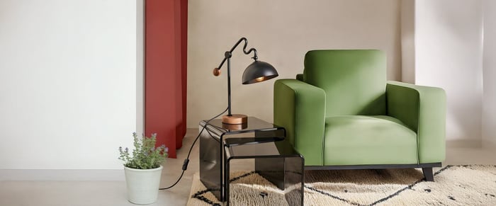 Steel, Brass or Wood? Choosing the Right Finish for Industrial Table Lamps