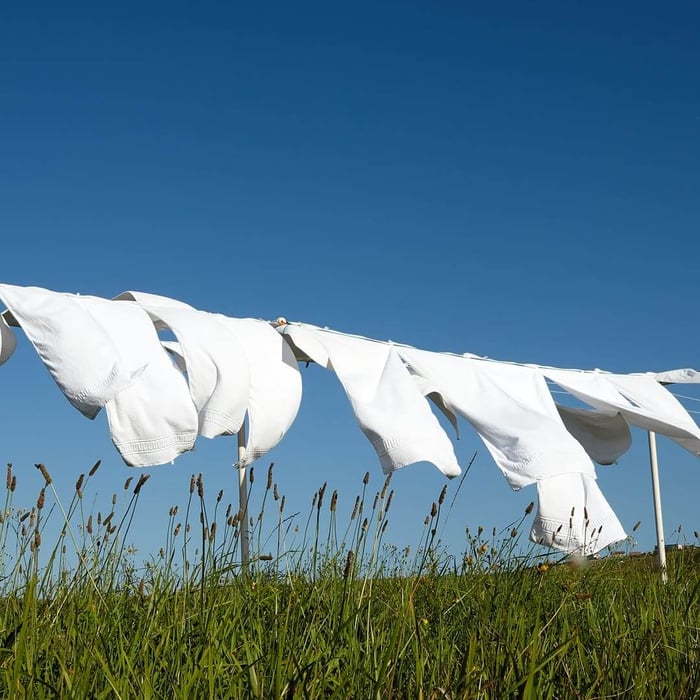 The Best Cooling Sheets for Hot Sleepers — Natural Options for 2026