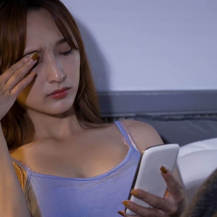 Wool Duvets for Night Sweats: Why They Feel Different at Night