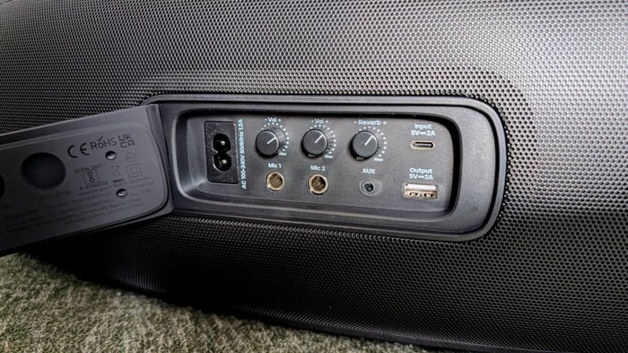 Tribit StormBox Blast 2 Review: Powerful Party Speaker with Striking LED Lights