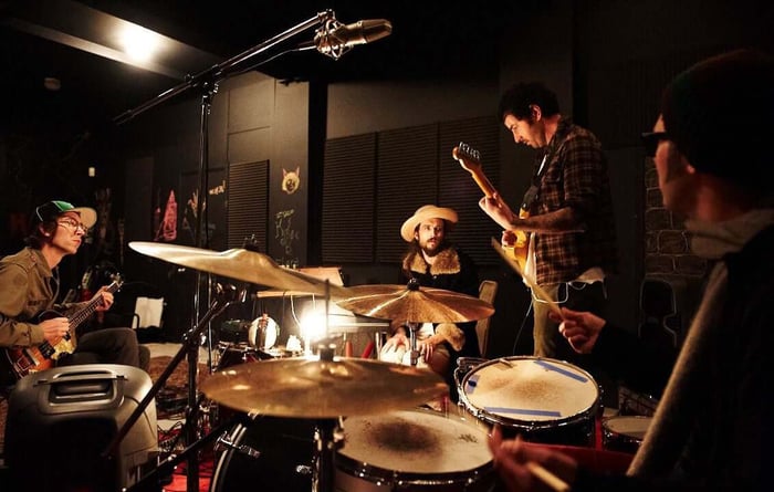 Ima Robot Unveils Lost 2000s Album ‘Search and Destroy’ – A Nostalgic Revival