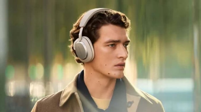 Bowers & Wilkins PX7 S3 - Premium Sound Quality Headphones