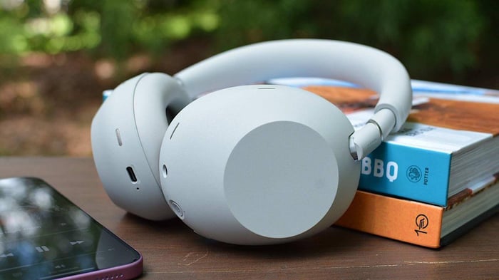 How to Choose the Best Wireless Headphones: Ultimate 2025 Guide