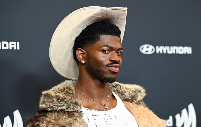 Lil Nas X Provides Update After Facial Paralysis Incident
