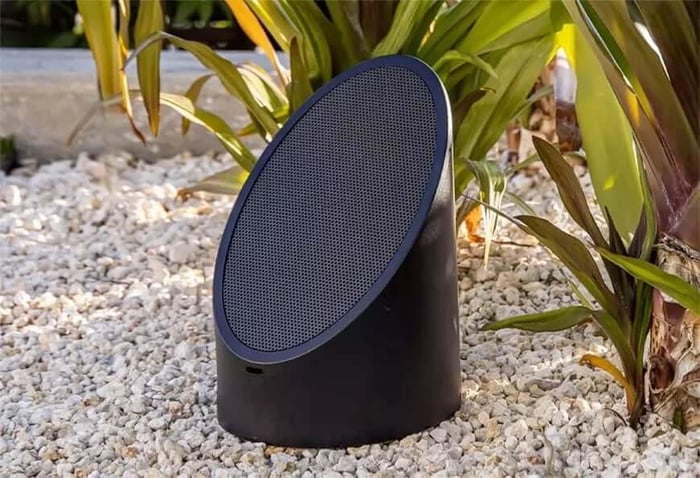Coastal Source 1000 Series Bollards: New Outdoor Speakers with Ribbon Tweeters