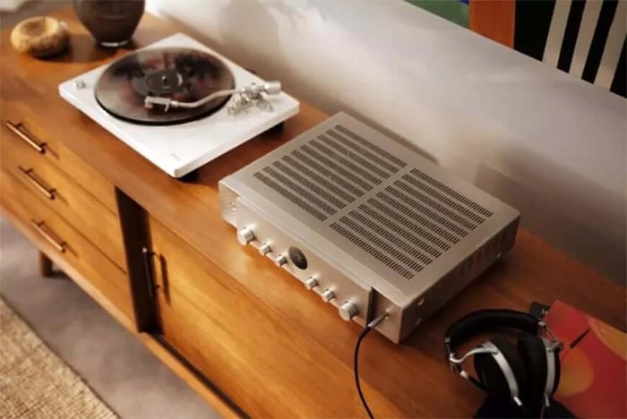 Marantz CD 70 and Model 70: Entry-Level CD Player and Integrated Amplifier