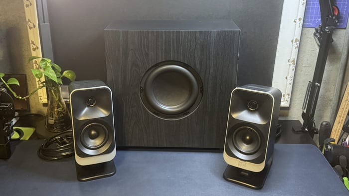 Klipsch ProMedia Lumina Review: Sleek Subwoofer, But Where’s the Bass?